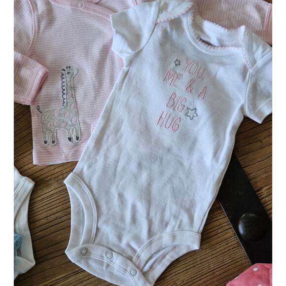 Carter's 3 Month Infant Girl 7 piece bundle New - Picture 4 of 4